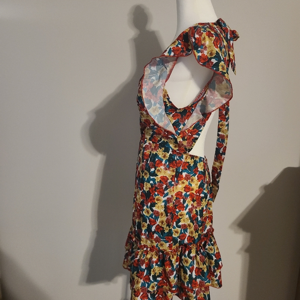 Floral backless ruffle dress - Picture 5 of 10